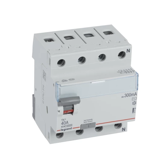 Wyłącznik różnicowoprądowy 4P 40A 0,3A typ AC P304 TX3 411728