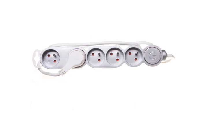 Przedłużacz z wyłącznikiem i wtyczką płaską 5x2P+Z 1,5m srebrny OR-AE-1345