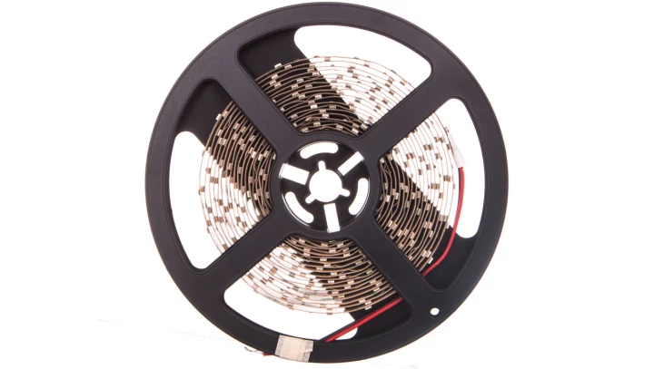 Taśma Flash 3528, 300 LED zimny biały, 24W, bez żelu 8mm, Rolka 5m, 12V