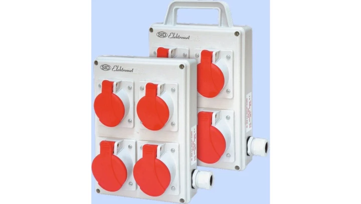 Rozdzielnica RSK-3 okablowana 2x16A 3P+N+Z 400V, 2x32A 3P+N+Z 400V IP44 940070