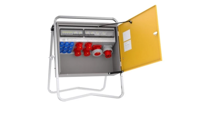 Rozdzielnica budowlana elBOX-M W63-012209 IP44 wtyk CEE 63A-5P gn: 9xGK 230V 16A 2xCEE 16A 2xCEE 32A 1x63A 2xRCCB 6kA 77427012