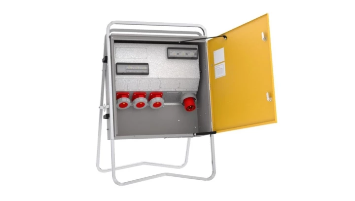 Rozdzielnica budowlana elBOX-XL W125-030000 IP44 wtyk CEE 125A-5P gn: 3xCEE 63A 3xRCCB 10kA 75516010