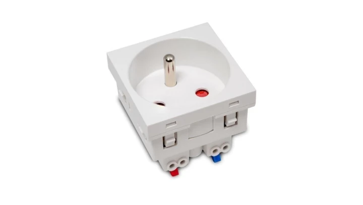 Gniazdo 230V z uziemieniem bezśrubowe 1-krotne std 45x45 białe E/BGN