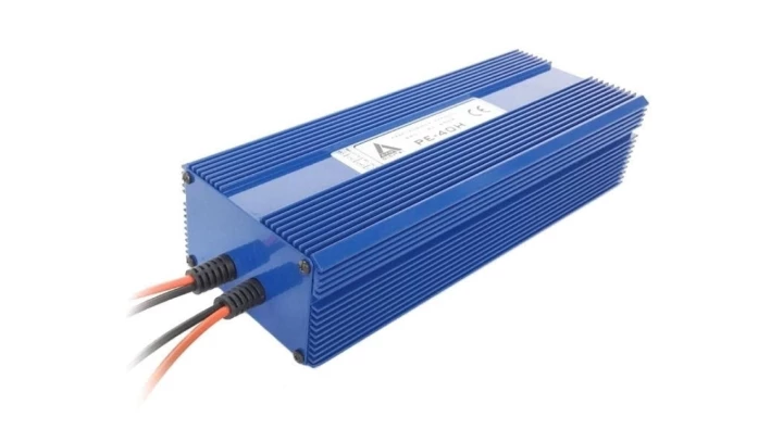 Przetwornica napięcia 24 VDC / 13.8 VDC PE-40H 450W Wodoszczelna - pełna izolacja IP67