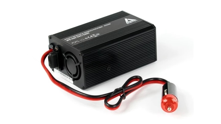 Samochodowa przetwornica napięcia 24 VDC / 230 VAC IPS-400 400W