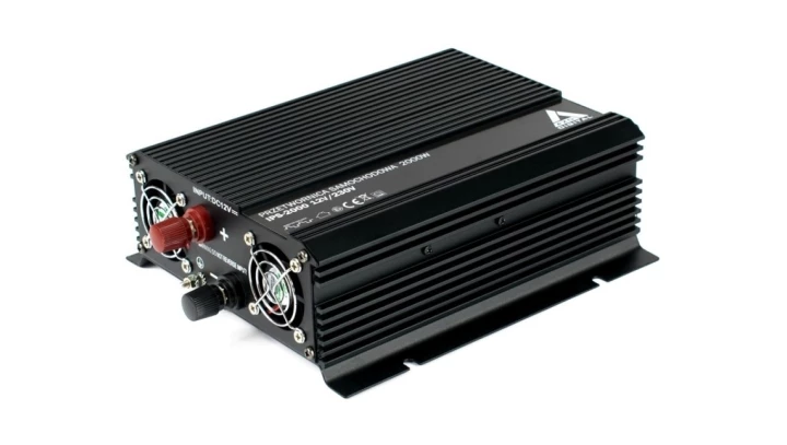 Samochodowa przetwornica napięcia 12 VDC / 230 VAC IPS-2000 2000W