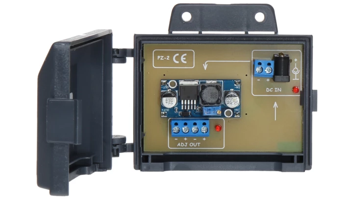 Moduł przetwornicy podwyższającej napięcie w obudowie bryzgoszczelnej 2-we (5-32VDC) / 2-wy (5-35VDC) max.2A 24W PZU-3509-W4