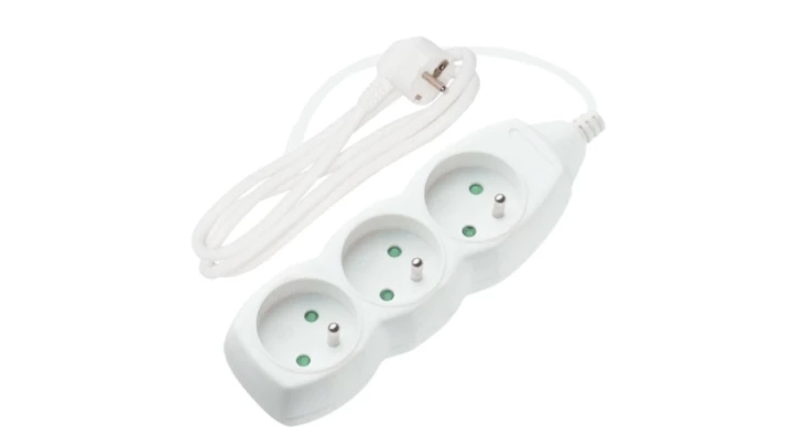 Przedłużacz prądowy 1,5m 3xGN (2P+Z)