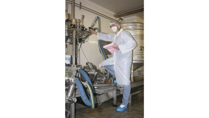 Zestaw dla gości bluza/czepek/maska/ochronniki KITVI /100szt./