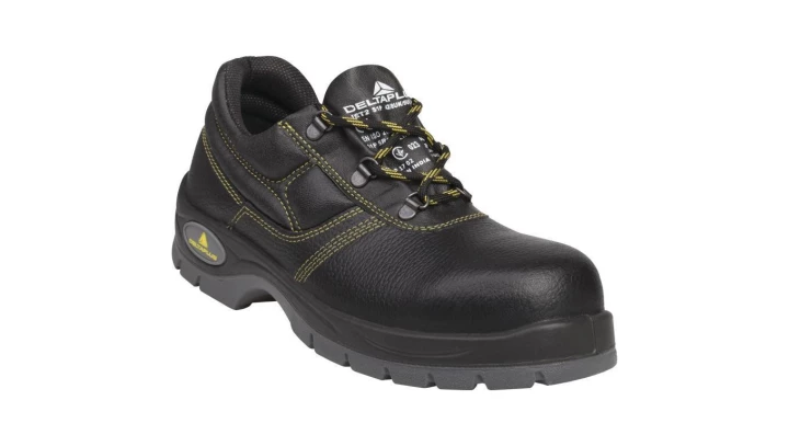 Półbuty ze skórzanego kruponu barwionego, podeszwa z dwuwarstwowego Pu rozmiar 38 JET2SPNO38