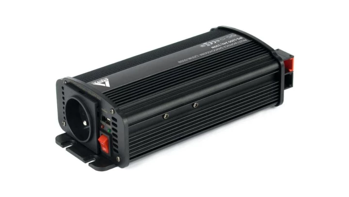 Samochodowa przetwornica napięcia 12 VDC / 230 VAC IPS-1200U 1200W
