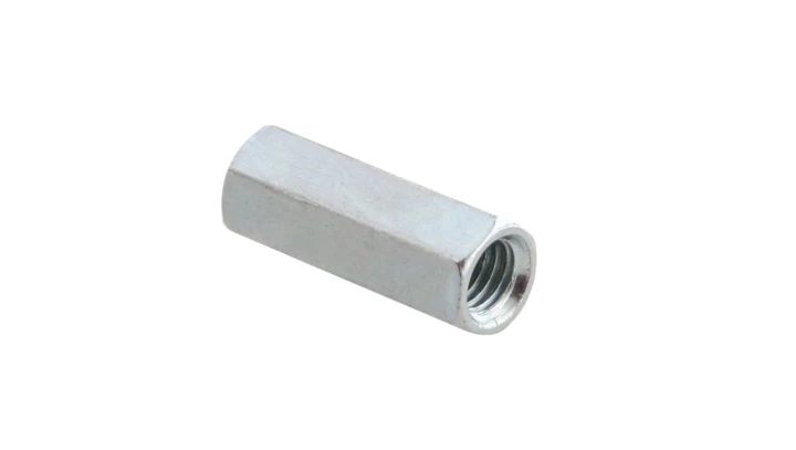 BIS Nakrętka przedłużana do łączenia prętów gwintowanych M8 o długości 30mm 6453830 /100 szt./