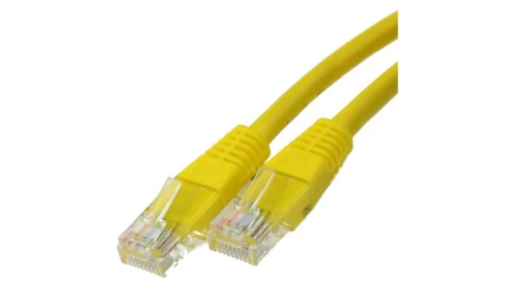 Patchcord UTP kat.5e kabel sieciowy LAN 2x RJ45 linka żółty 0,25m
