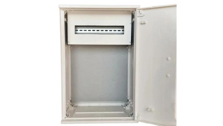 RT 40x60 1xTH obudowa termoutwardzalna 400x600x250 1x15 modułów IP 44 rozdzielnia elektryczna złącze kablowe