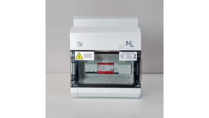 Rozdzielnica AC TYP52 - RAC52/3F/B16A/T1+T2/RCD/UV - SCHNEIDER K60N-B16-3 / 4p 300mA TYP A / IP65 / 1000V AC / 1500V DC / ZEW.