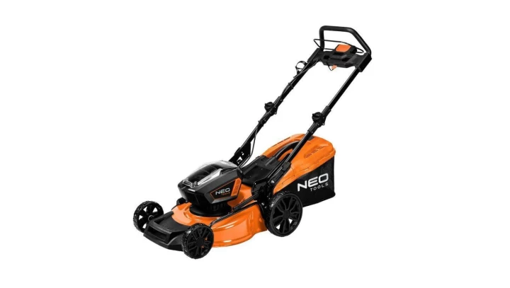 Kosiarka akumulatorowa bezszczotkowa 36V szerokość cięcia 450mm 04-611