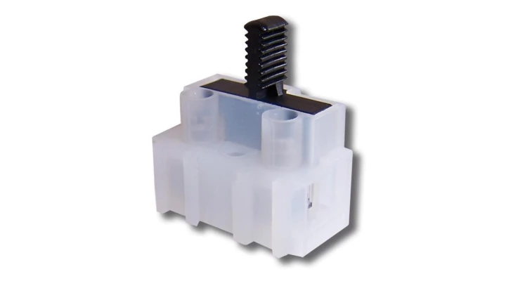 Listwa zaciskowa 1106-F/1P - (1-polowa z uchwytem bezpiecznika)