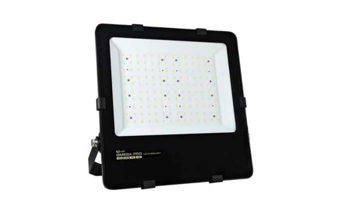 Naświetlacz LED 200W IP66 5700K 150lm/W 5 lat gwarancji