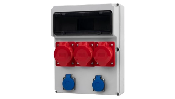 Rozdzielnica FEMO 13M - gniazda 3x32A 5p, 2x230V /13 modułów/
