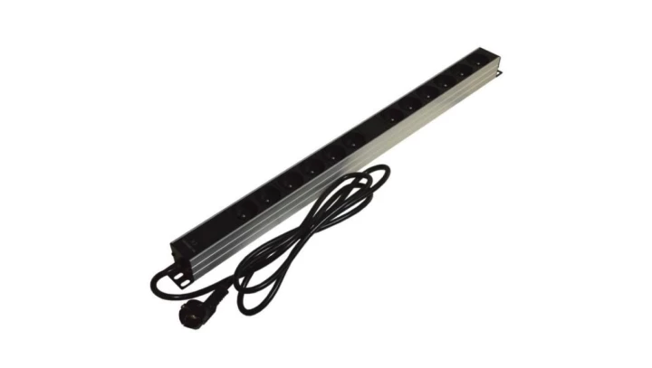 Listwa zasilająca RACK 19 1U pionowa 12 gniazd