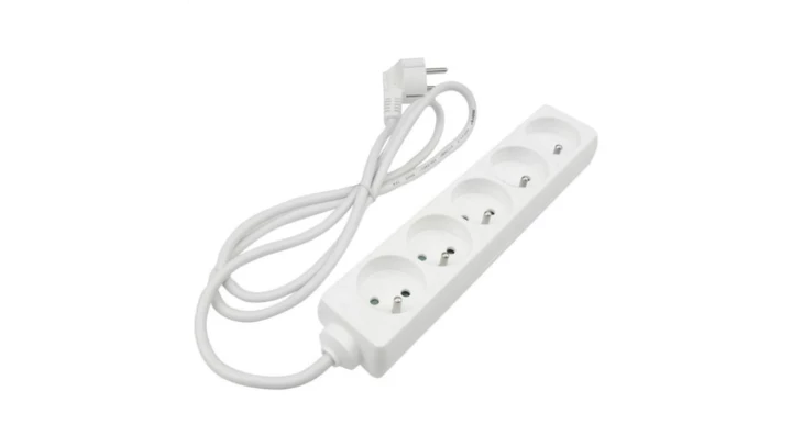 Przedłużacz 5 gniazd 1.5m z/u 3x1.0mm2 BIAŁY