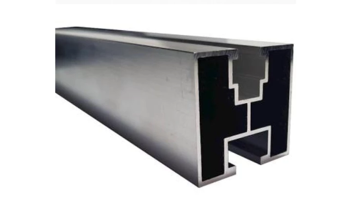 Profil aluminiowy 40*40 śruba sześciokątna L:1200mm