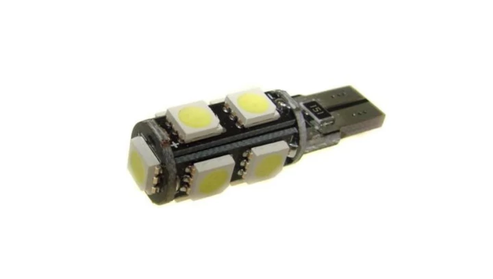 Żarówka T10/W5W 10mm 9*5050 12V CW CANBUS