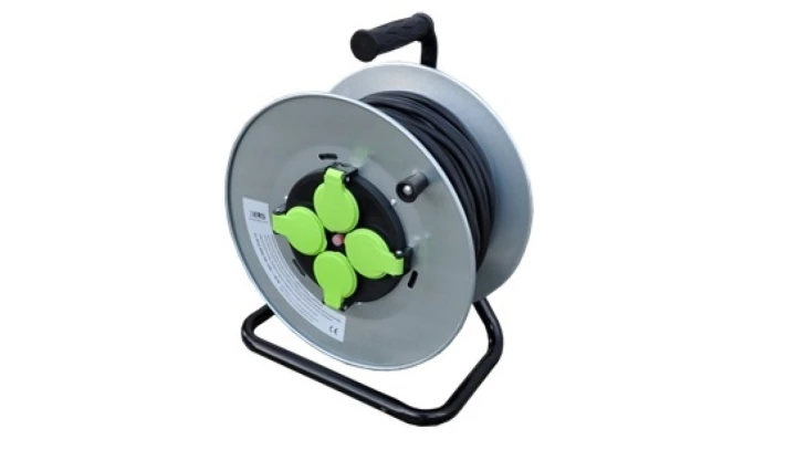 Przedłużacz bębnowy 20m OW3*2,5 4x230V IP44 T bęben metalowy z rączką / E9131Q48223M