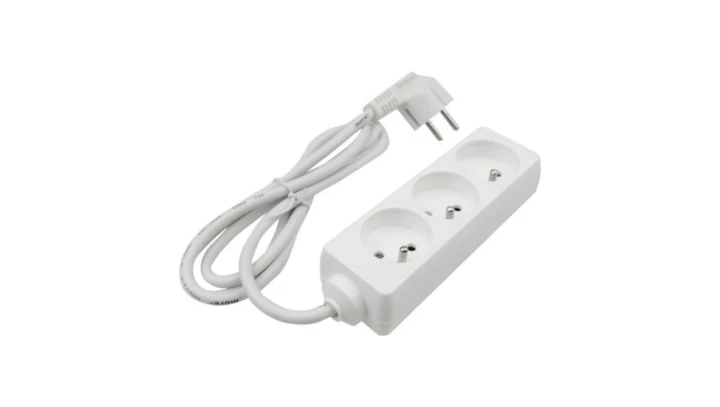 Przedłużacz 3 gniazda 1.5m z/u 3x1.0mm2 BIAŁY