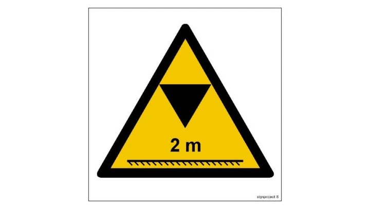 ZNAK - GE026 Uwaga - ograniczenie wysokości 35 x 35 cm PS - Płyta 1mm foto.