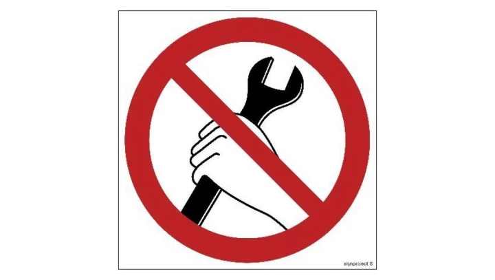 ZNAK - GB045 Zakaz używania narzędzi 25 x 25 cm PS - Płyta 1mm foto.