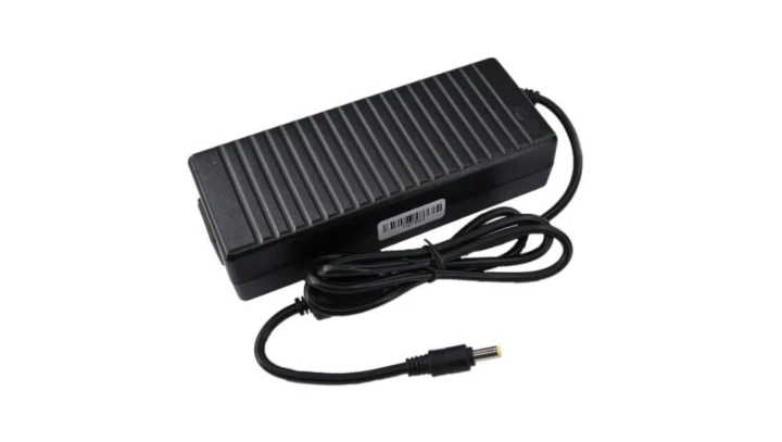 Zasilacz led desktop 120W 24VDC 5A wtyczkowy 2,1`/5,5` EA20120d1