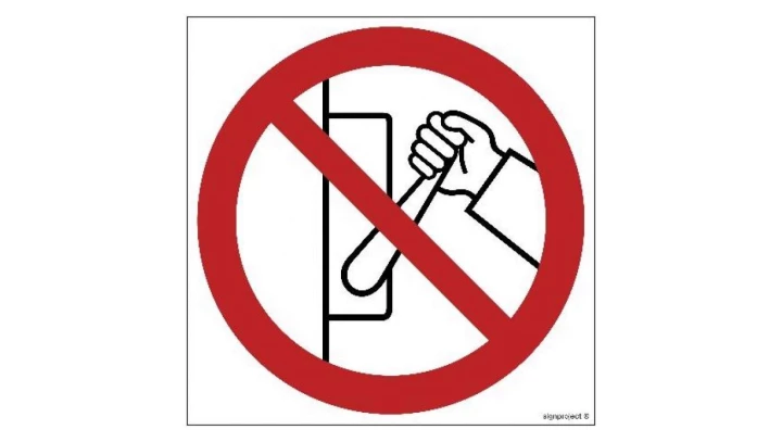 ZNAK - GB055 Zakaz uruchamiania maszyny (urządzenia) 25 x 25 cm TS - Płyta TD foto.