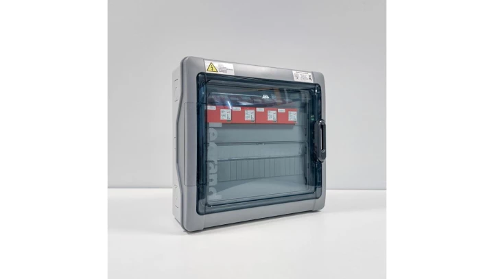 Rozdzielnica DC TYP16 - RDC16/4M/T1+T2/Z/UV - 4MPPT / IP65 / 400V AC / 1000V DC / ZEW.