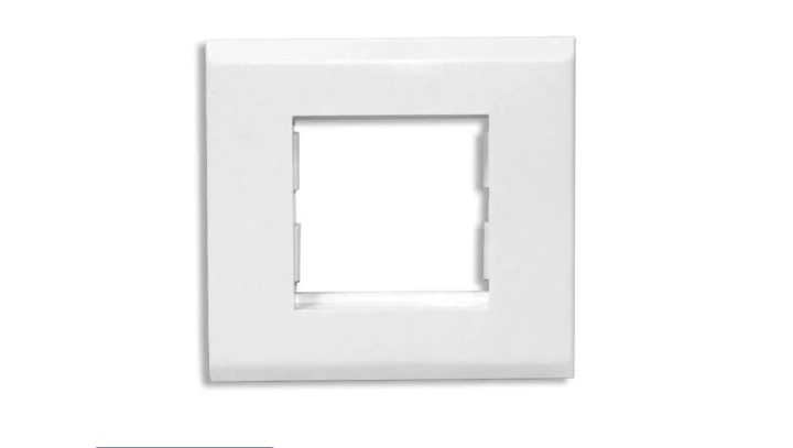 Uchwyt-ramka 2-modułowy do szybkiego montażu UCHKP-2