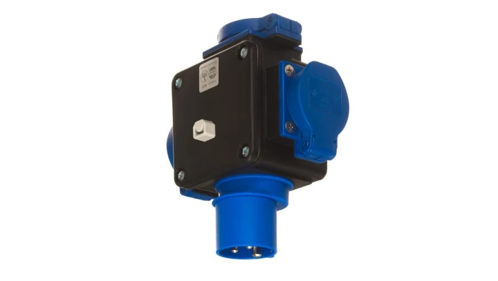 Rozdzielacz prądu 20P3166, wtyk zasilający CEE17 2P+Z 230V 16A, 6h, 3 gniazda 2P+Z 230V 16A