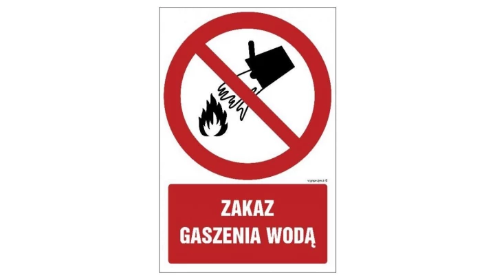 ZNAK - GC090 Zakaz gaszenia wodą 15 x 22,5 cm TS - Płyta TD foto.