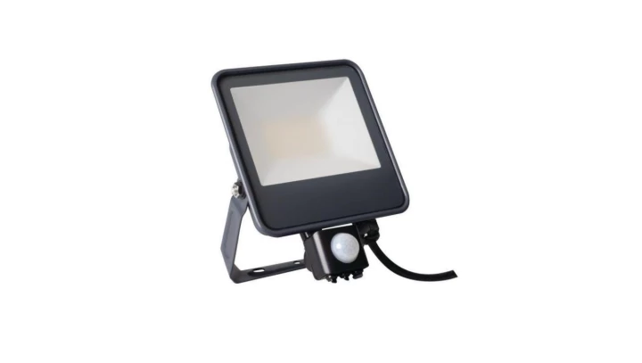 Projektor z czujnikiem IQ-LED FL-30W-NW-SE 3450lm 4000K barwa neutralna IP44 5 lat gwar. TUV czarny 33887