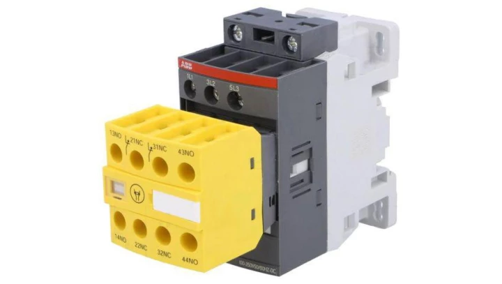 Stycznik bezpieczeństwa 3P 7,5kW/AC3 100-250V50/60HZ-DC 3P 2Z+2R AFS16-30-22-13 1SBL177082R1322