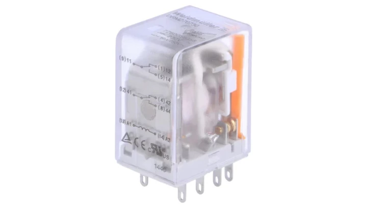 Przekaźnik przemysłowy 2P 10A 230V AC złącze wtykowe DRM270730 7760056058