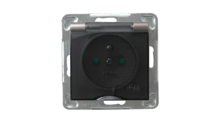 IMPRESJA TYTAN GNIAZDO IP44 Z UZIEMIENIE M