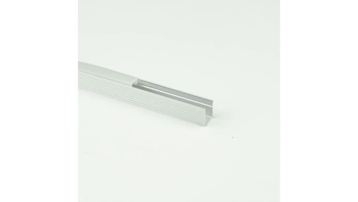 Profil NW02 natynk. anodowany + klosz mrożony 2m