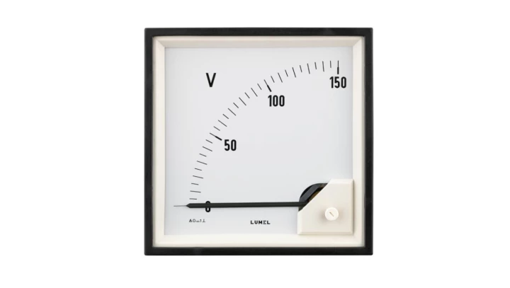 Woltomierz analogowy 72x72 N IP50 A61 150V pozycja pracy C3 K=90 st. bez atestu KJ MA17N A61200000000