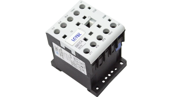 STYCZNIK MINIATUROWY EBS1C 9A 3P 230V 1NO LCTEC