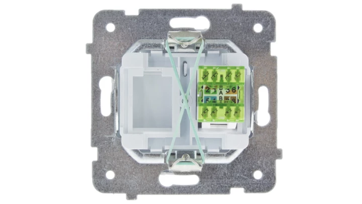 KARO Gniazdo komputerowe pojedyncze RJ45 kat.5e MMC srebrny perłowy GPK-1S/K/m/43