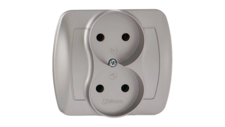 Simon Akord Gniazdo podwójne b/u 16A IP20 aluminium metalizowane AG2/26