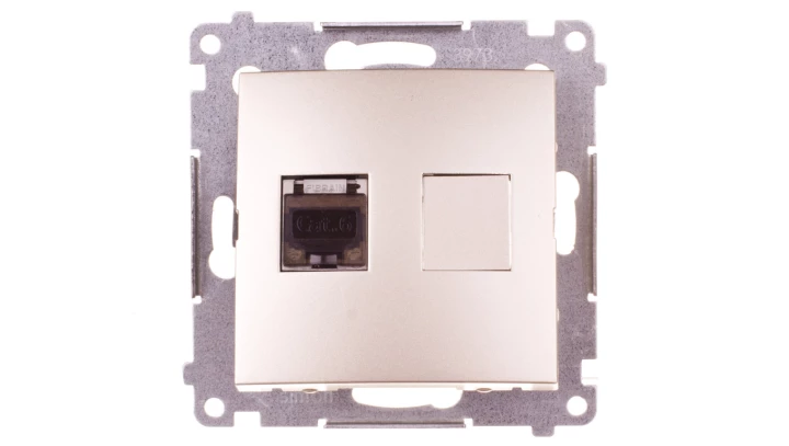Simon 54 Gniazdo komputerowe pojedyncze RJ45 kat.6 ekranowane z przesłoną złoty mat D61E.01/44