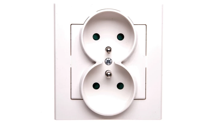 SONATA Gniazdo podwójne z/u z przesłonami ecru GP-2RZP/27