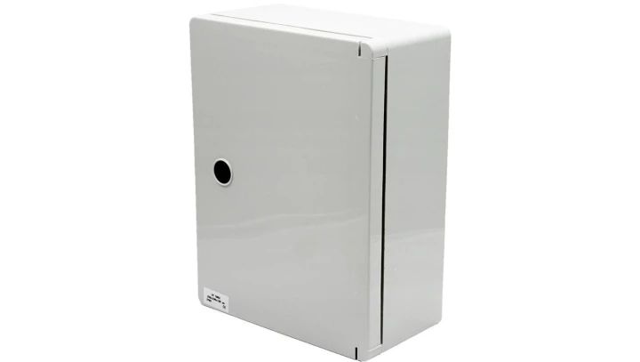 Rozdzielnica hermetyczna IP65 z płytą montażową CP5002