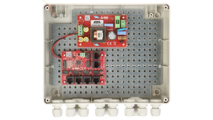 Zestaw do 5 kamer IP switch PoE 5P+1UP w obudowie zewnętrznej ABOX-L2, zasilacz 96W
